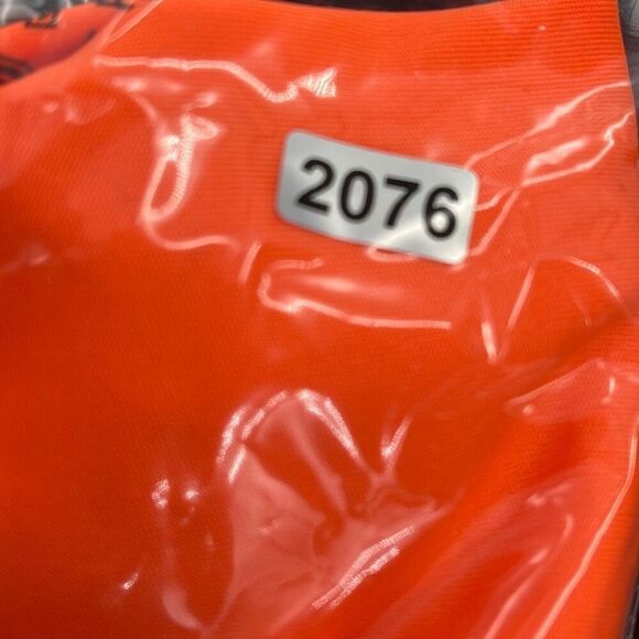 D.F.P. Size large bright orange dry fit pullover - Picture 8 of 8